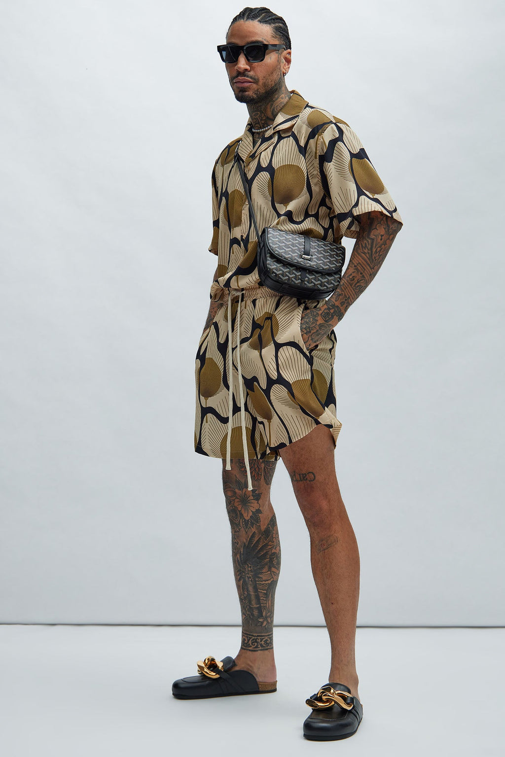 Sahara Textured Warmup Shorts - Tan/Multi image 2