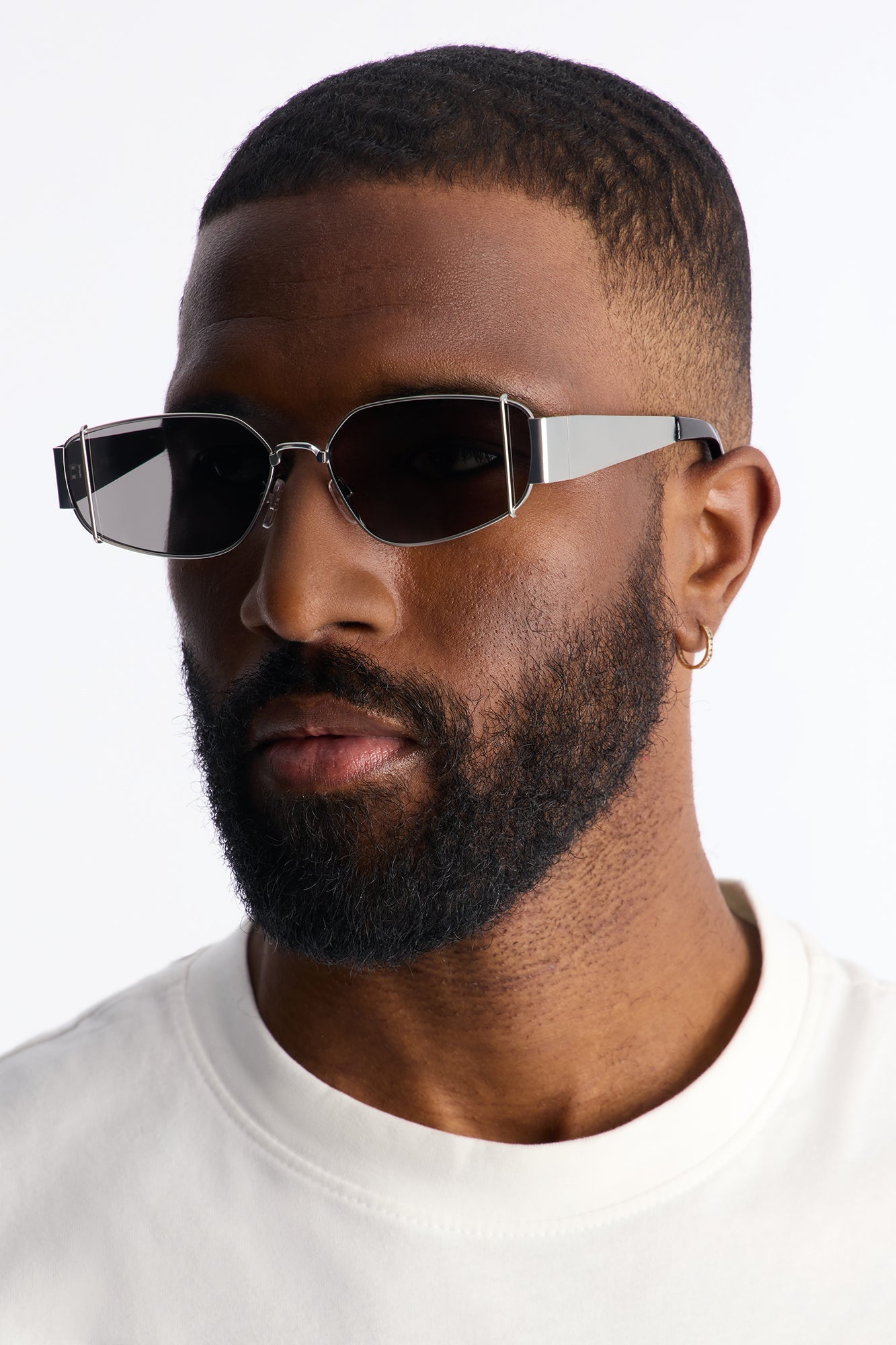 Strike Round Matte Metal Frame Sunglasses - Black/Silver image 1