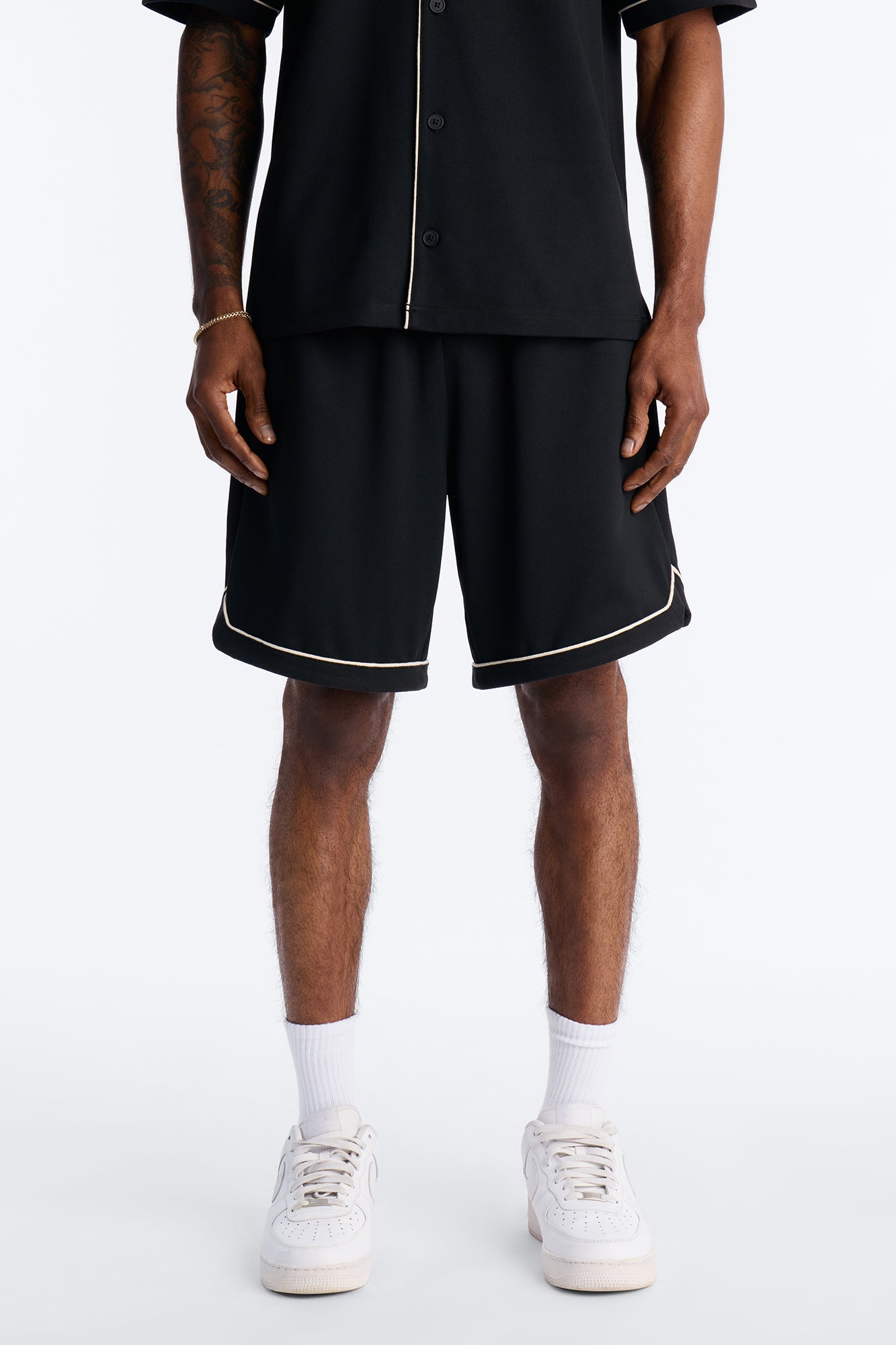 Relaxed Noir Shorts - Black image 1