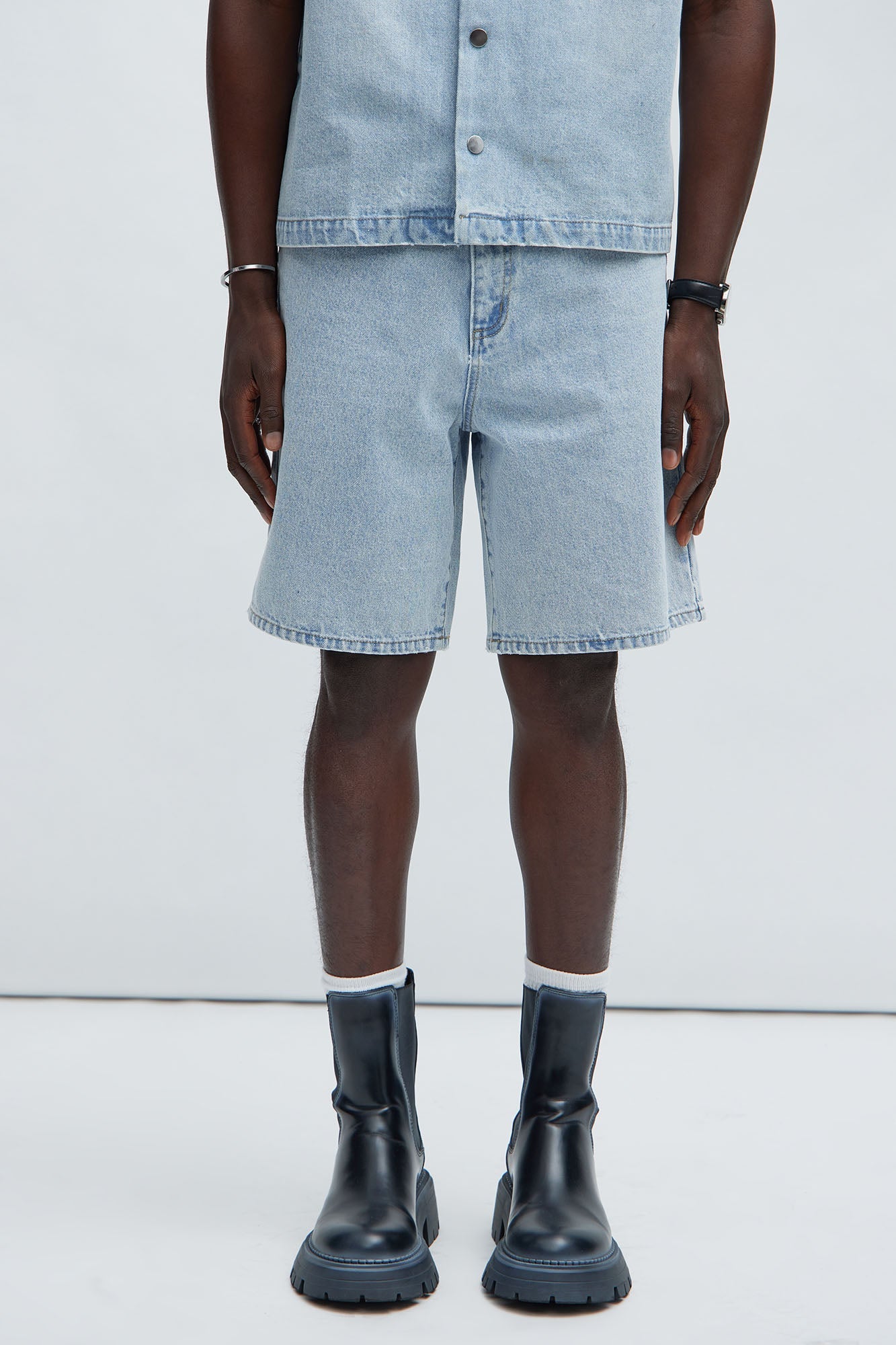 Colin Relaxed Denim Shorts - Light Blue Wash image 3