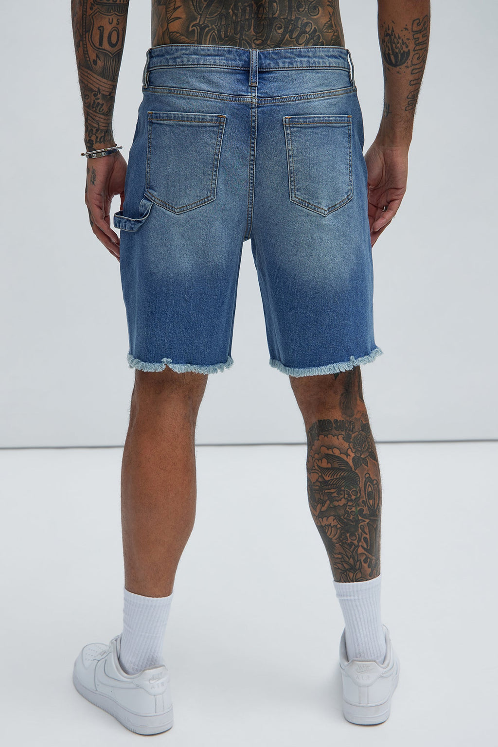 Braddy Carpenter Relaxed Shorts - Medium Wash image 4