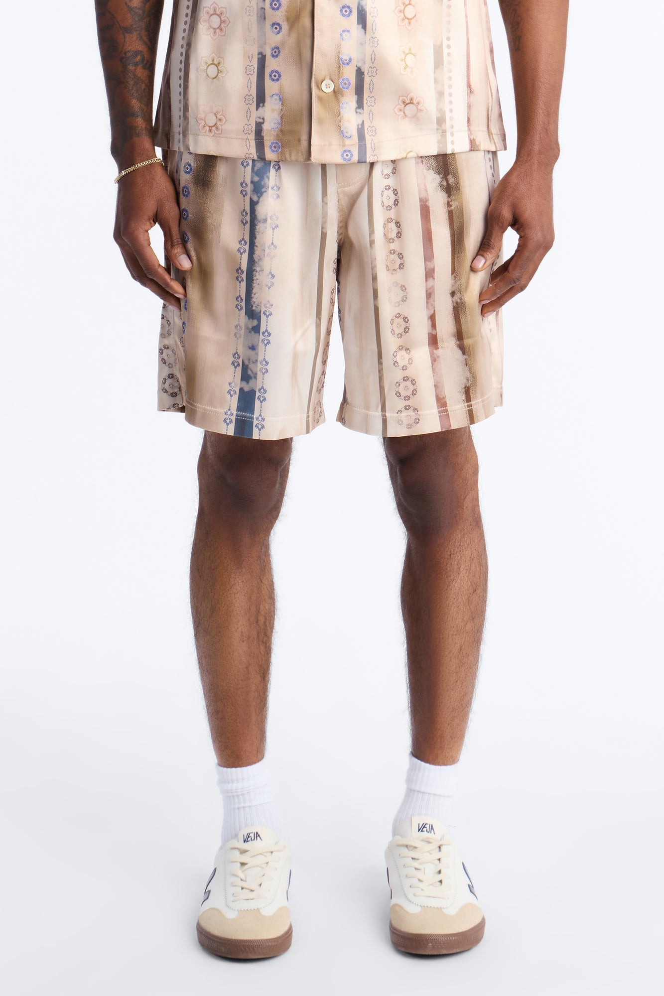 Relaxed Rosewood Short - Brown image 1