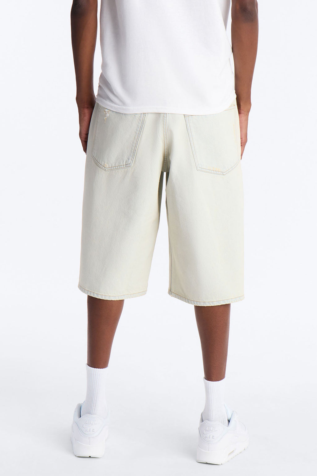 Baggy Arctic Denim Short - Light Wash image 4