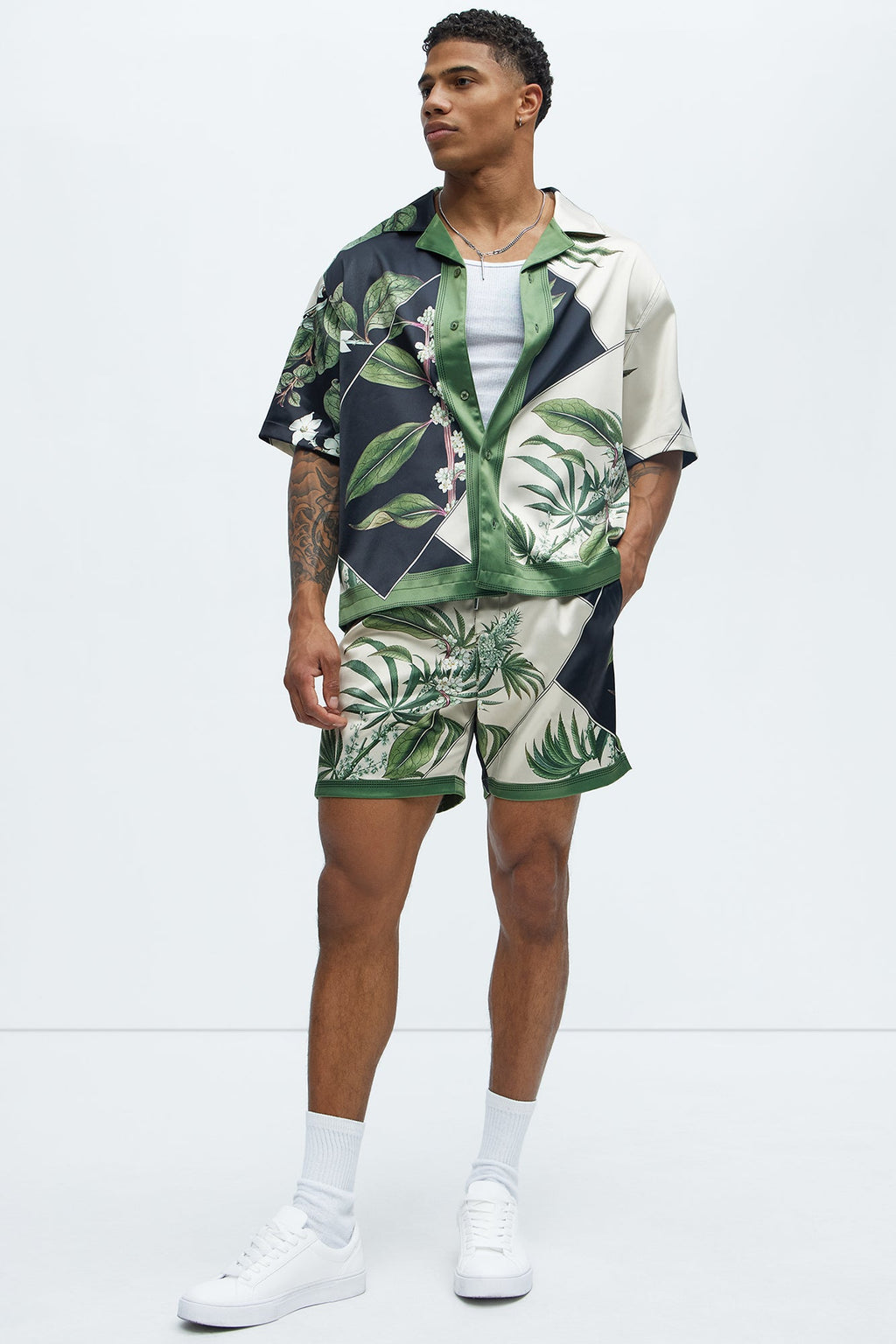 Agrarian Printed Short - Green/combo image 2