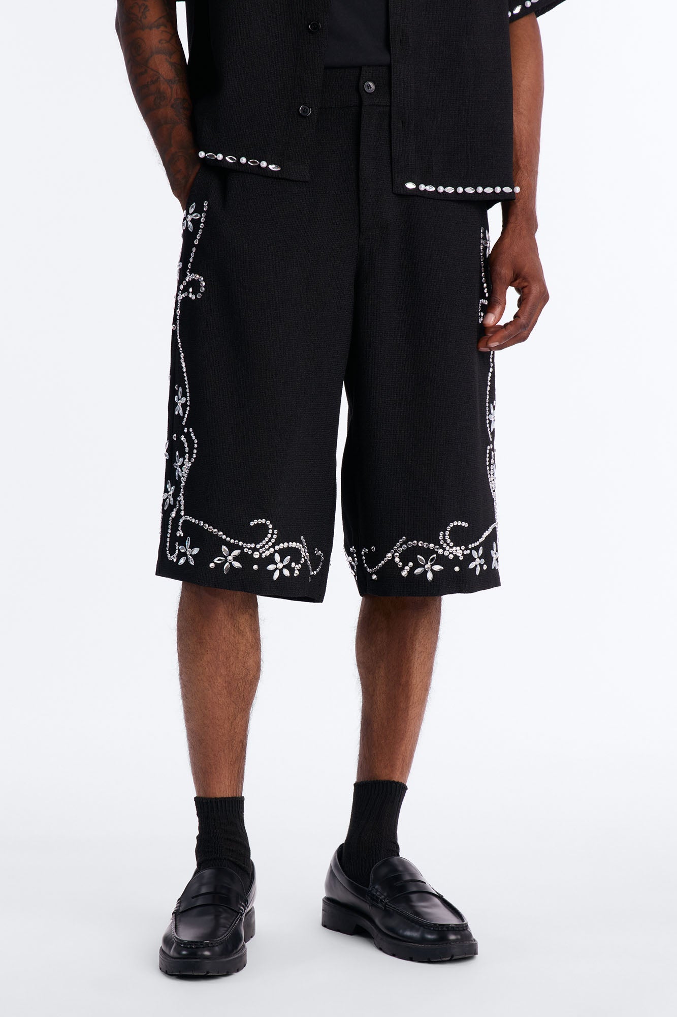 Baggy Wanderlust Pearl Journey Short - Black image 1