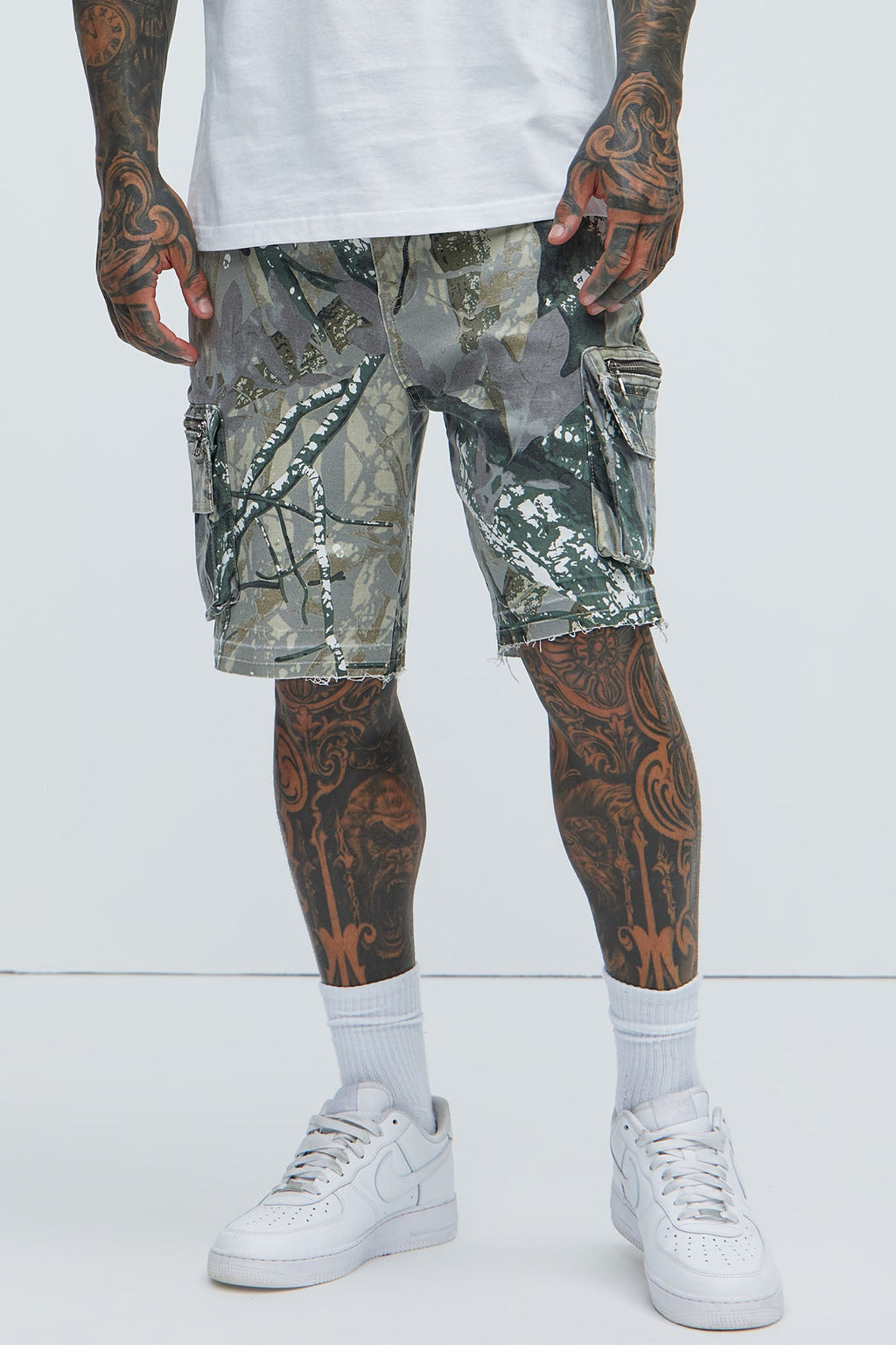 Deylen Cargo Relaxed Shorts - Camouflage image 1