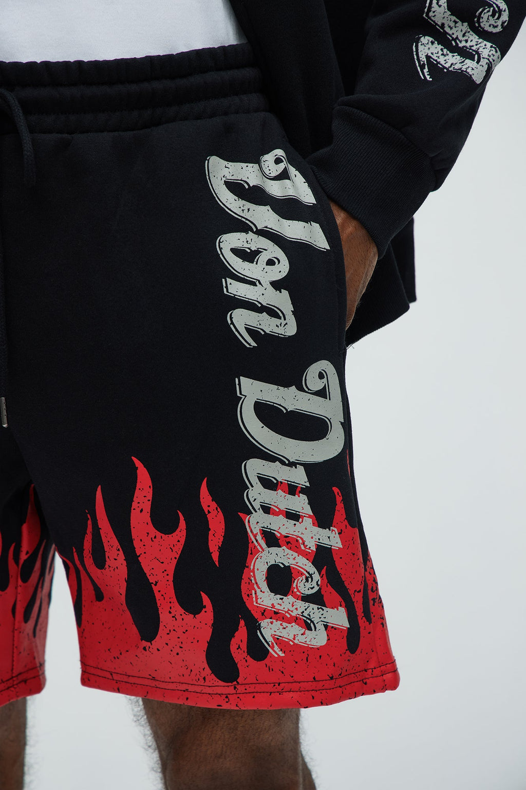 Von Dutch Fire Sweatshorts - Black image 3