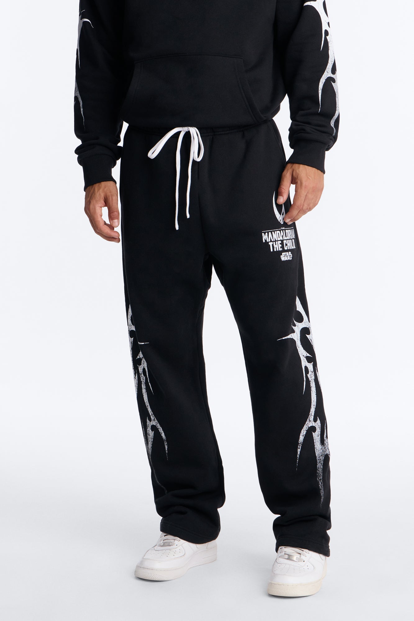 Star Wars Mandalorian The Child Sweatpant - Black image 1