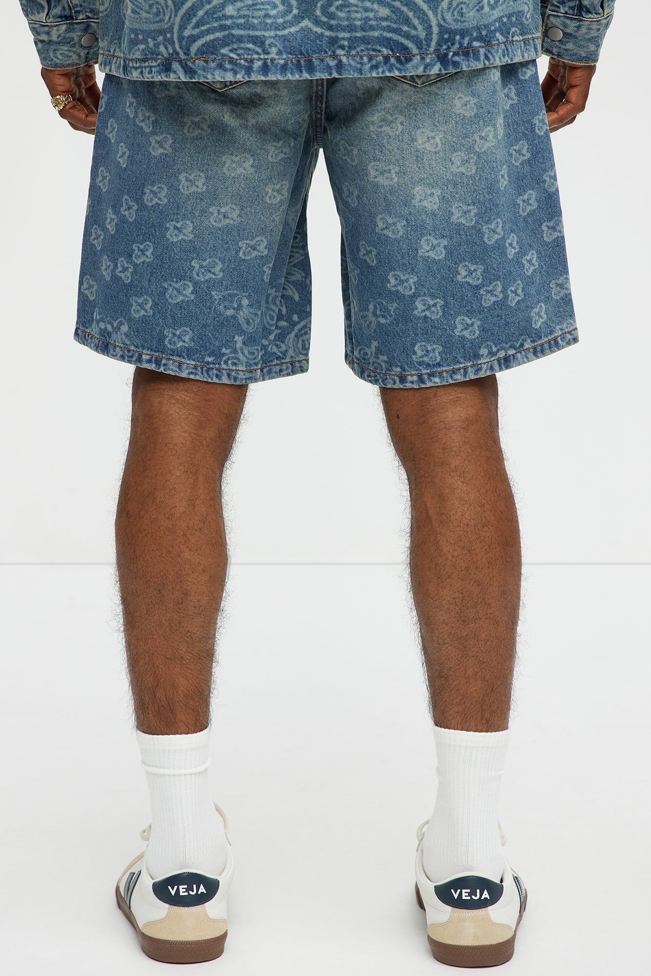 Paisley Last Relaxed Denim Shorts - Medium Blue Wash image 4
