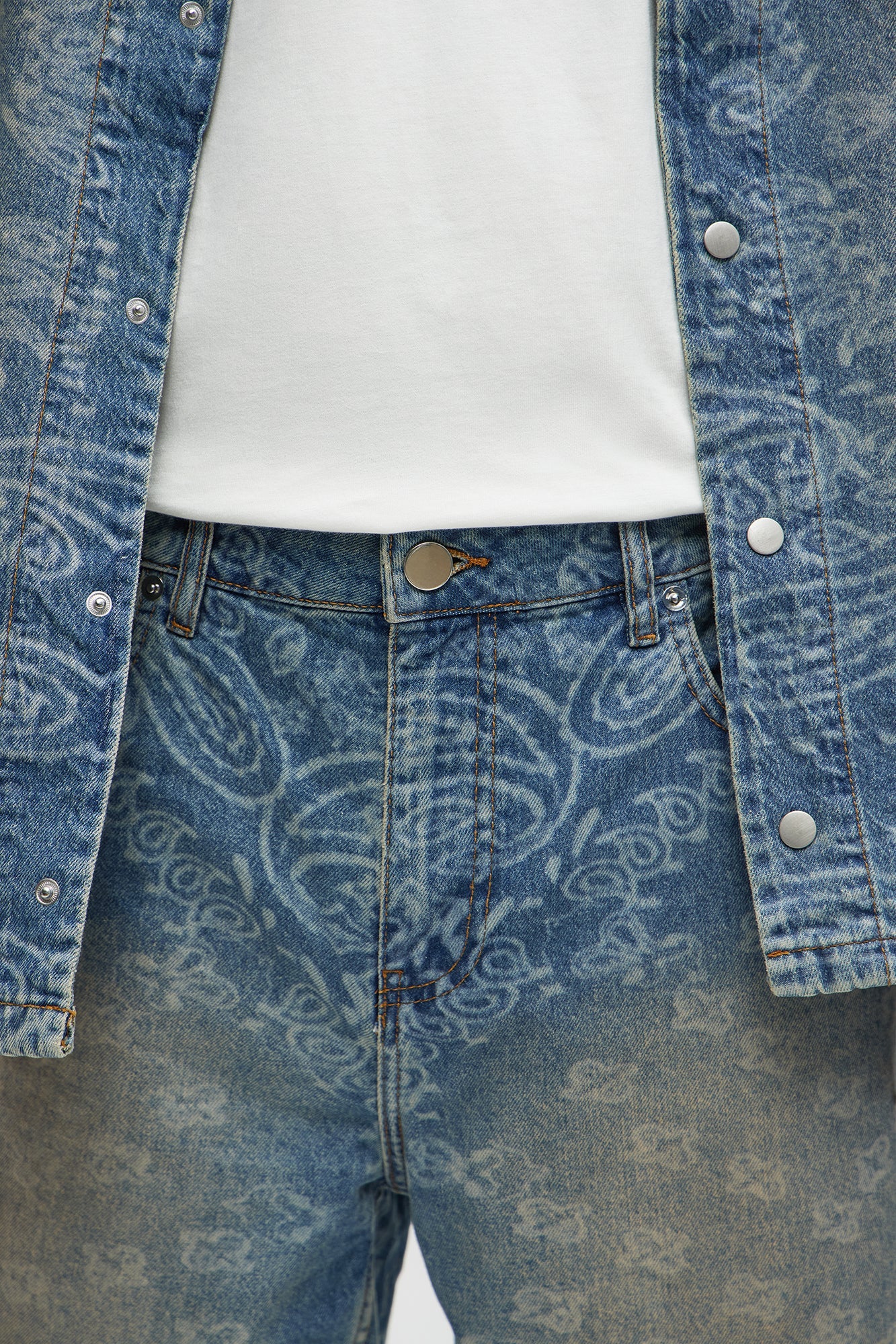 Paisley Last Relaxed Denim Shorts - Medium Blue Wash image 3