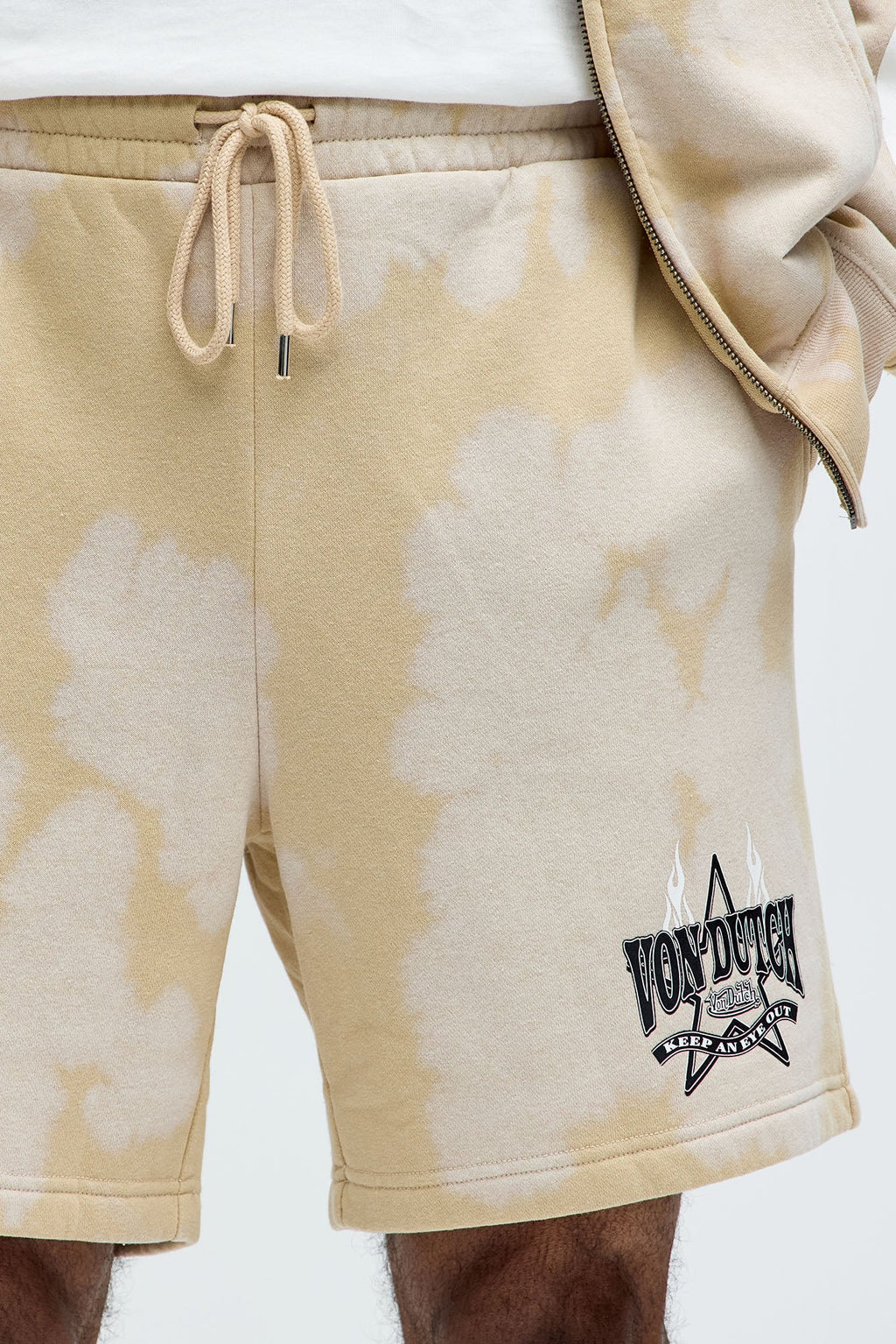 Von Dutch Star Sweatshorts - Cream image 1