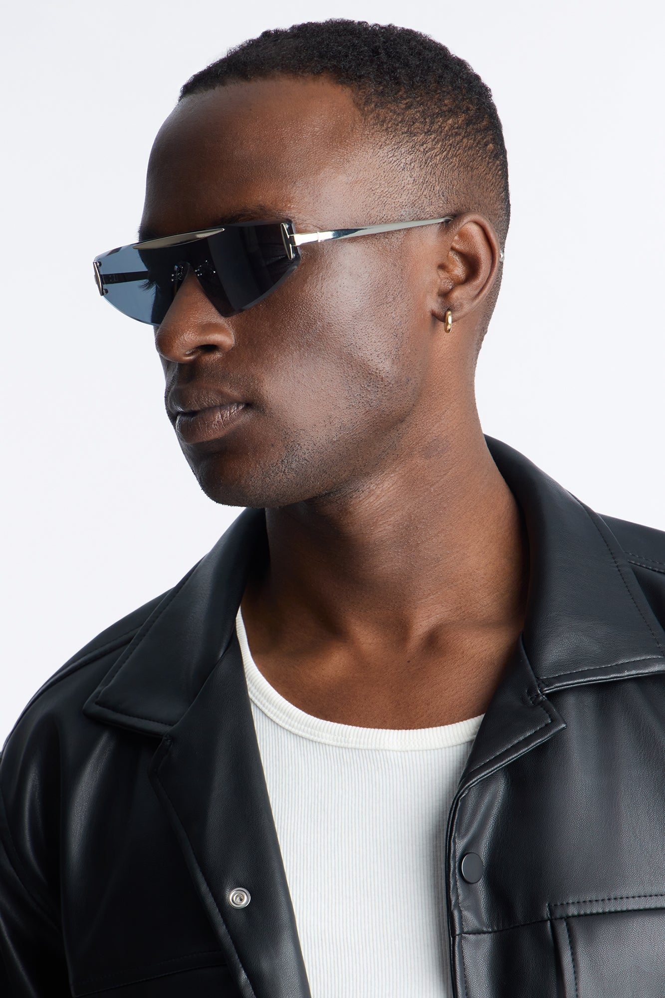 Between The Mirage Shield Sunglasses - Silver/Black image 1