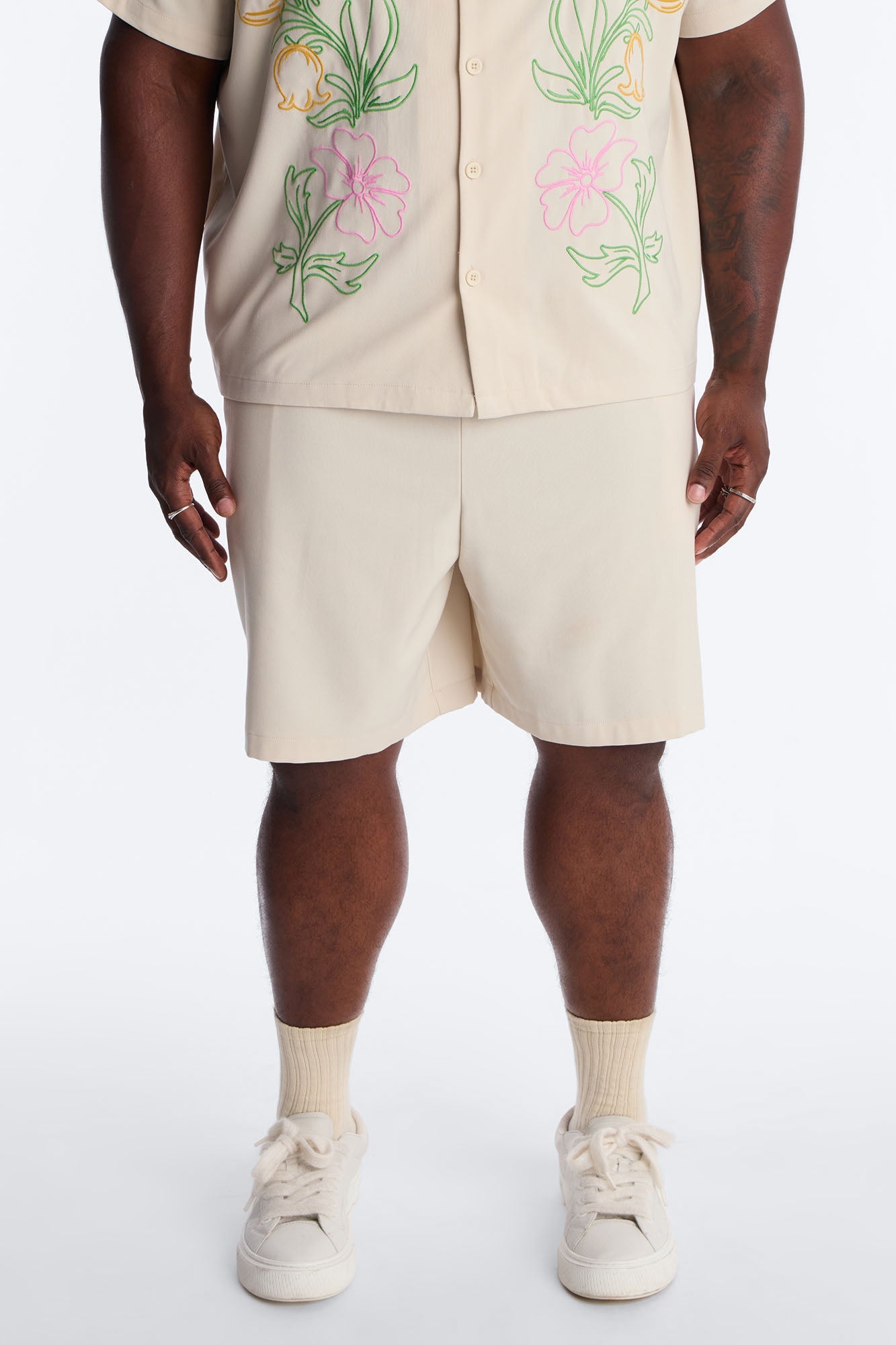 Blooming Embroidered Relaxed Short - Cream/combo image 1