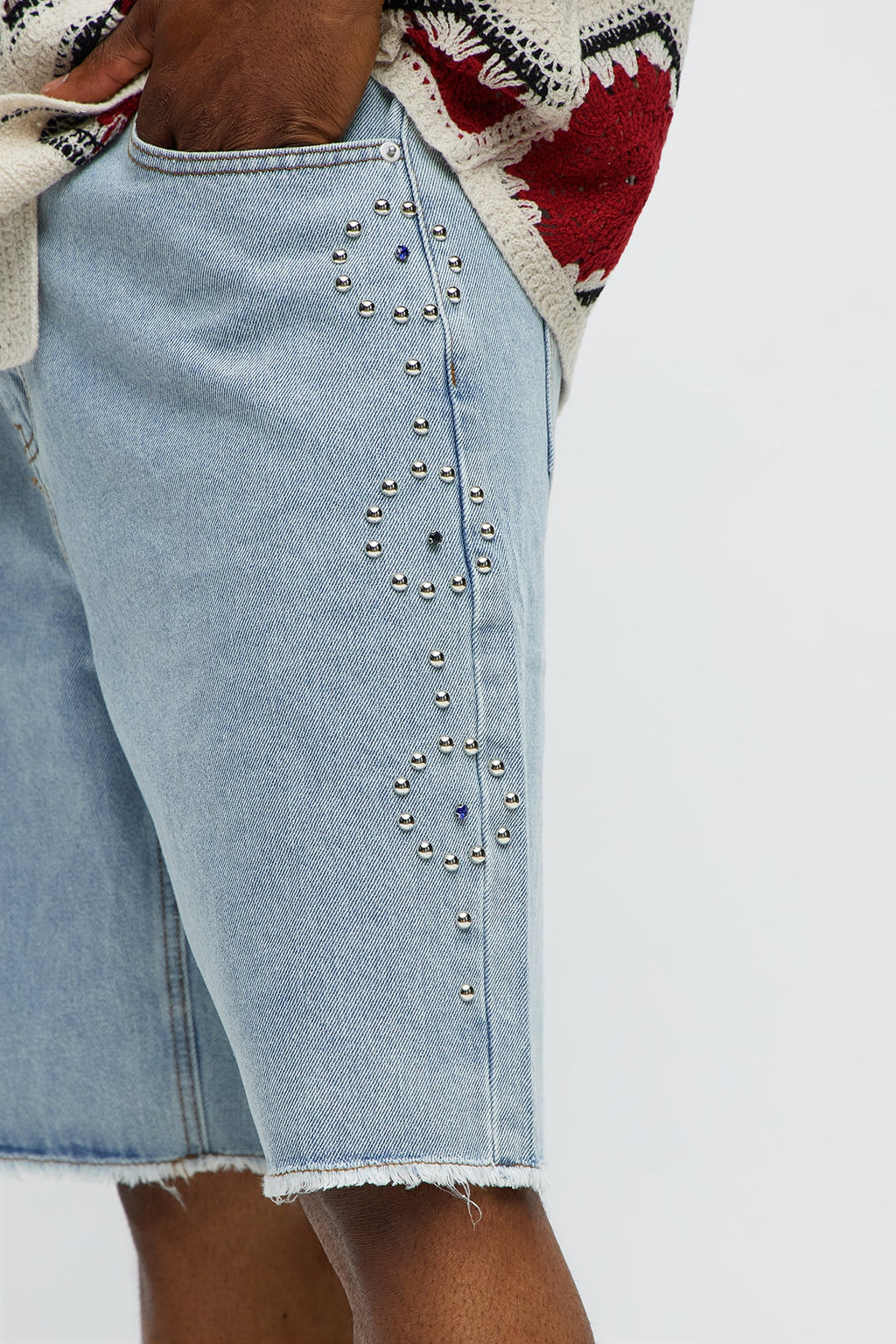 Relaxed Come In Clutch Studded Denim Shorts - Light Blue Wash image 3