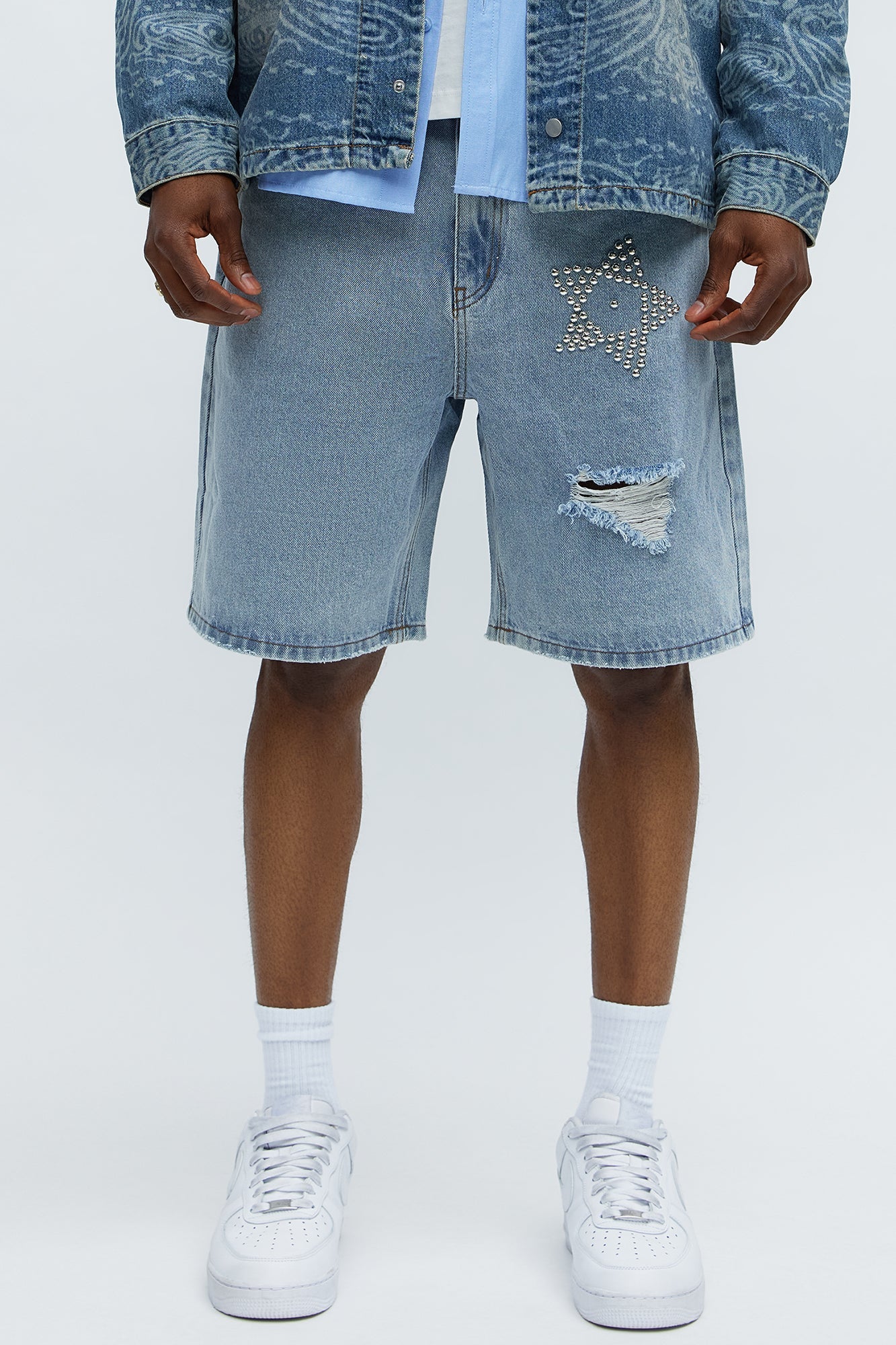 Relaxed Star Studded Denim Shorts - Light Blue Wash image 1