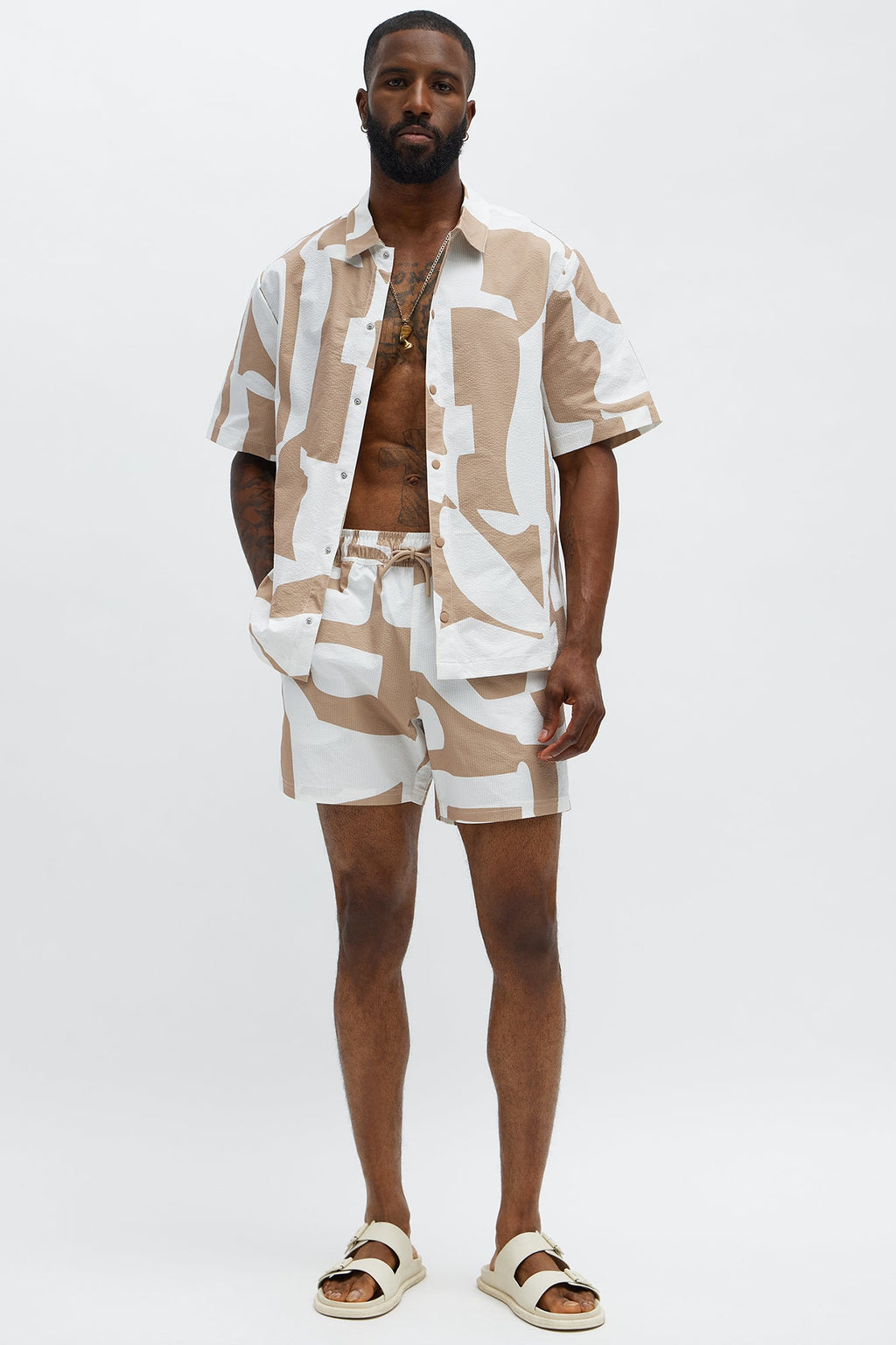 Seersucker Abstract Geo Printed Swim Trunk 6″ - Tan/Multi image 2