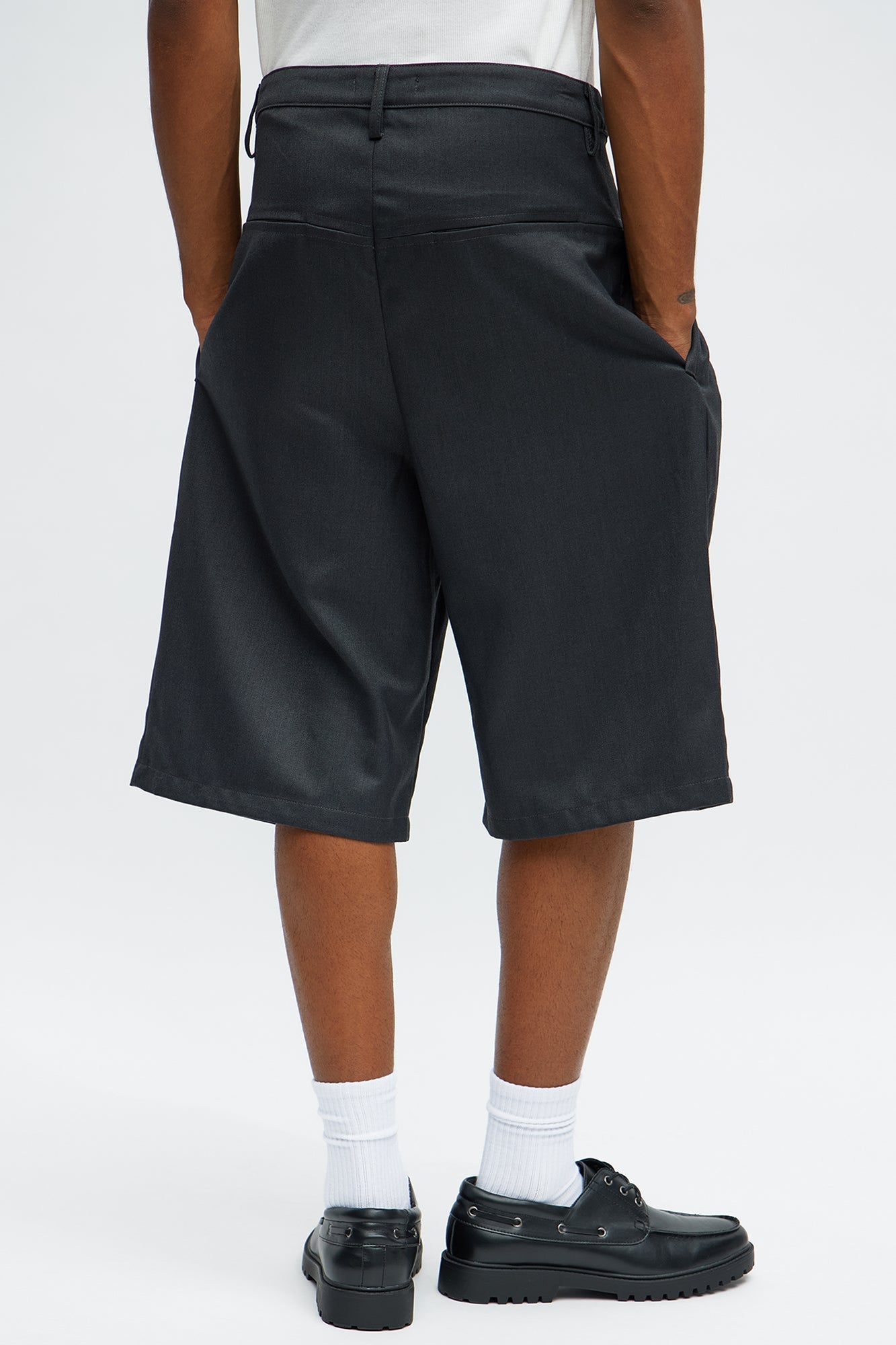 Baggy Pleated Street Car Trouser Short - Charcoal image 4