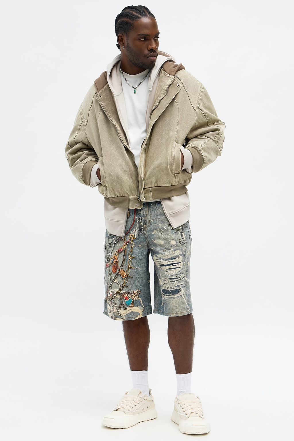 Relaxed Chain Distressed Printed Denim Short - Light Wash image 2