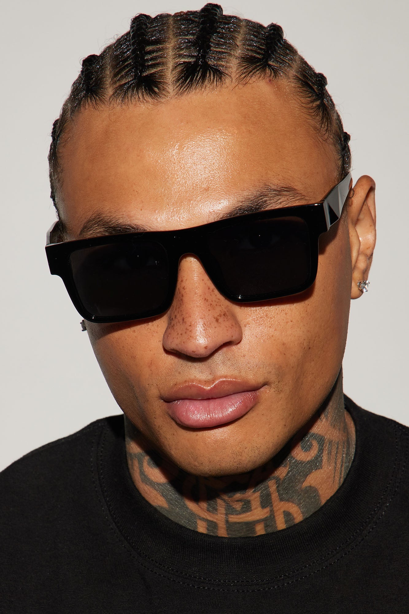 Tell Me Sunglasses - Black image 1
