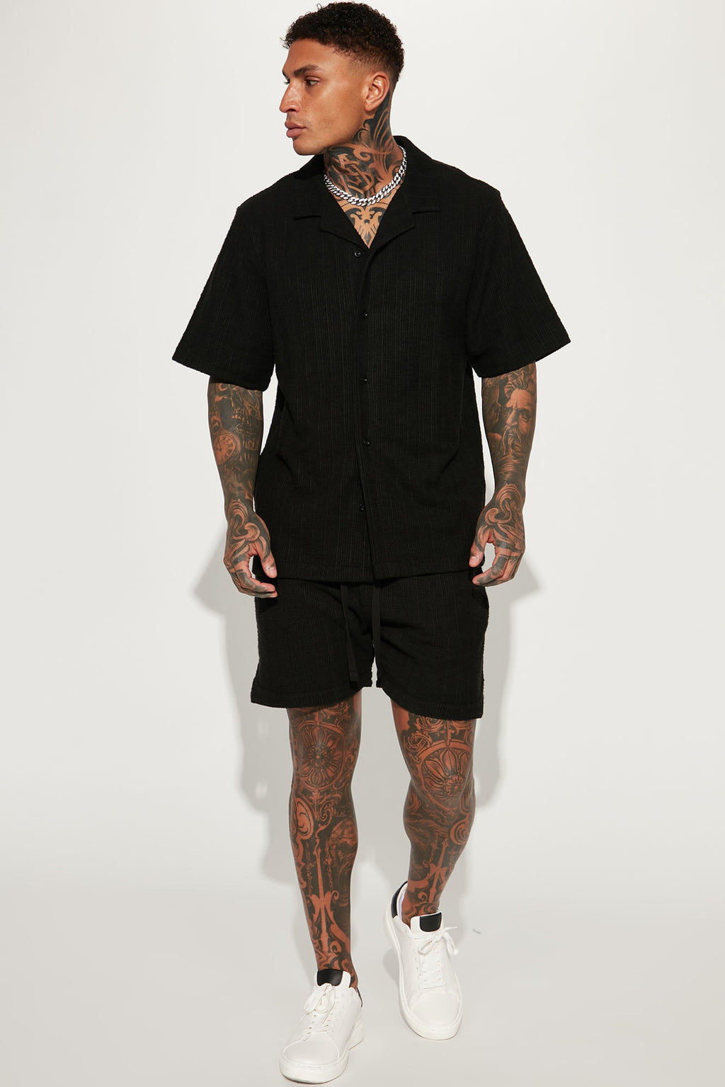 Dean Textured Short - Black image 2