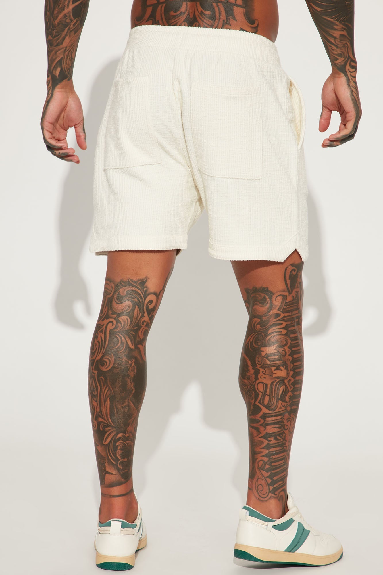 Dean Textured Short - Cream image 4