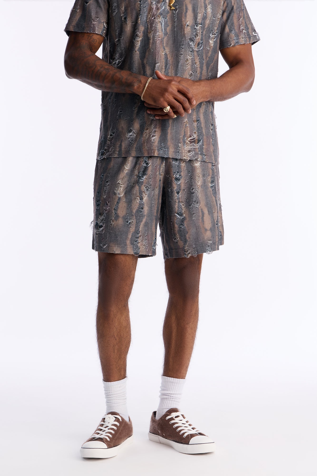 Relaxed Fragmented Realism Distressed Short - Brown image 1