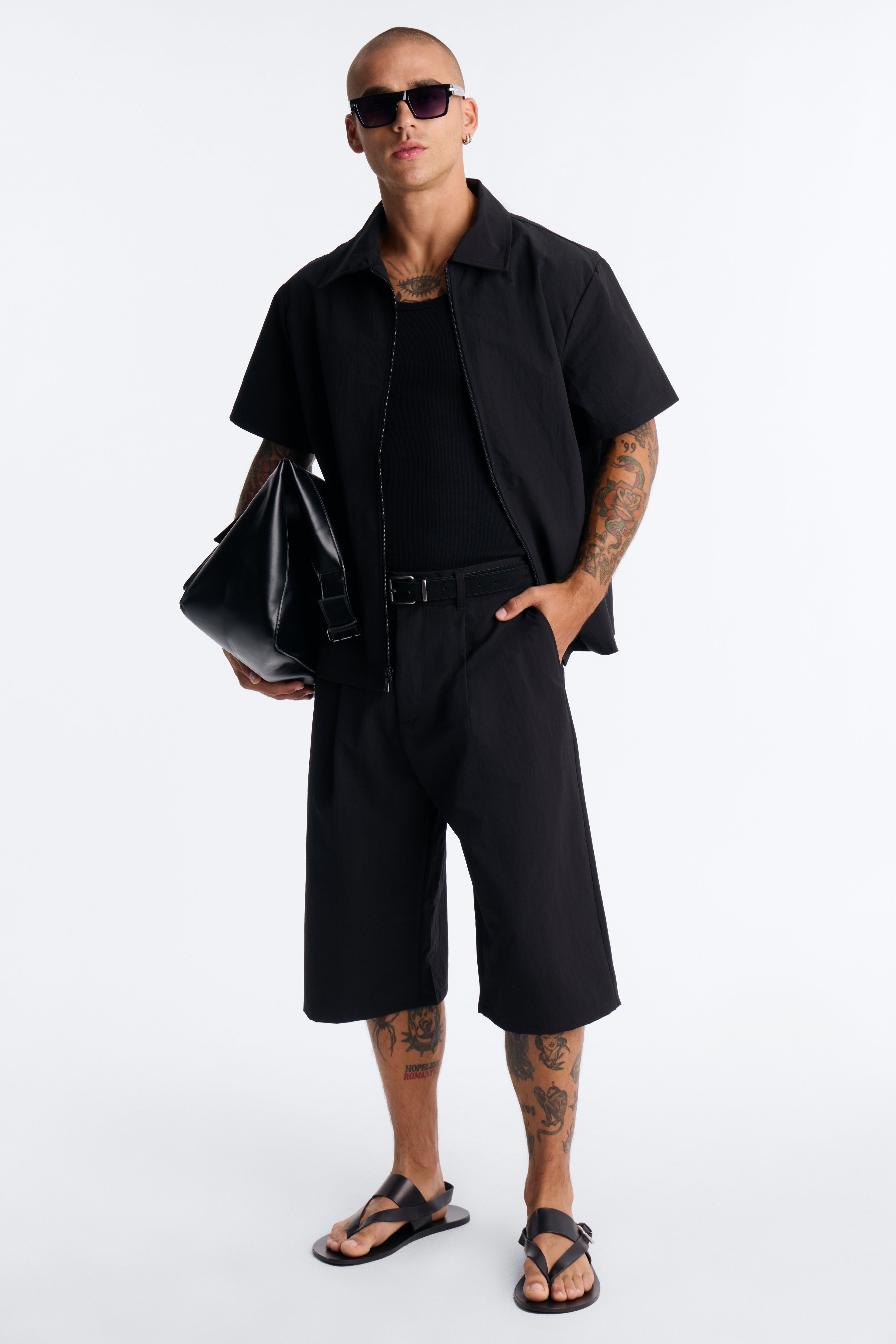 Utility Relaxed Short - Black image 1