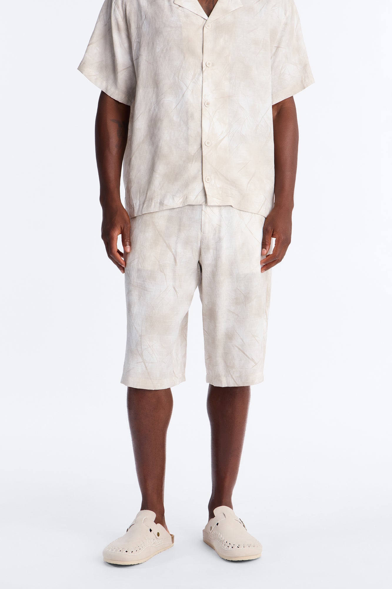 Dune Shadow Baggy Short - Beige image 1