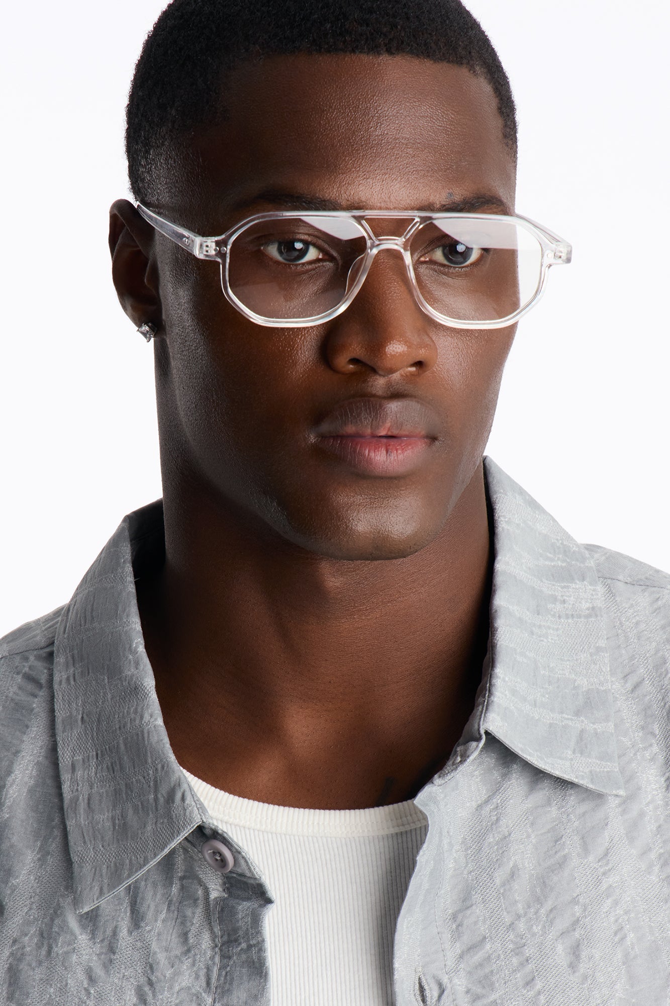 Eyes On Me Round Sunglasses - Clear image 1