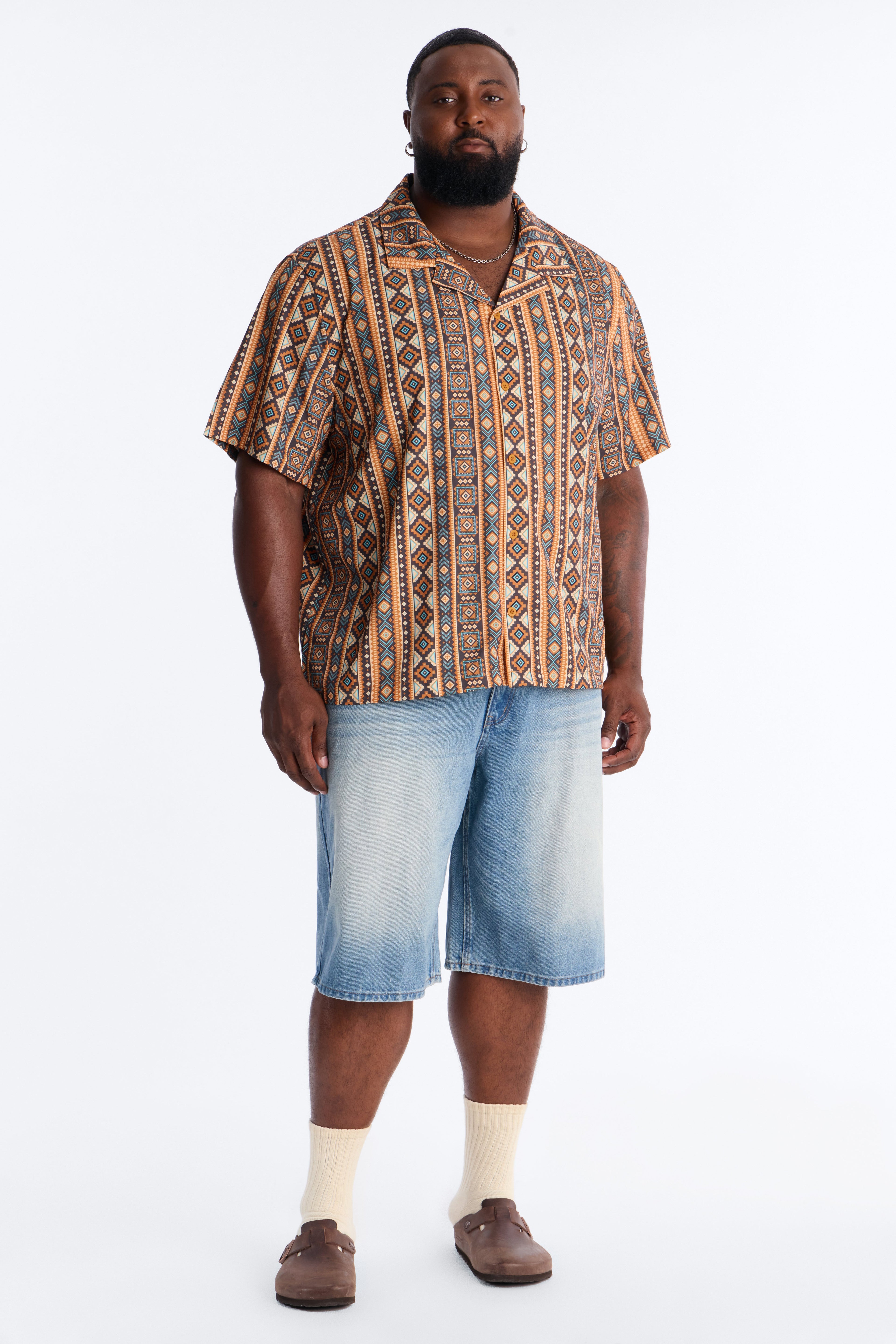 Baggy On the Go Denim Short - Light Blue Wash image 1